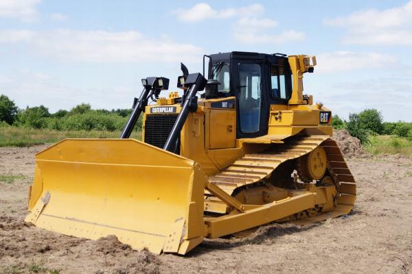 Гусеничный бульдозер CATERPILLAR D6Т