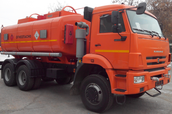 Автотопливозаправщик